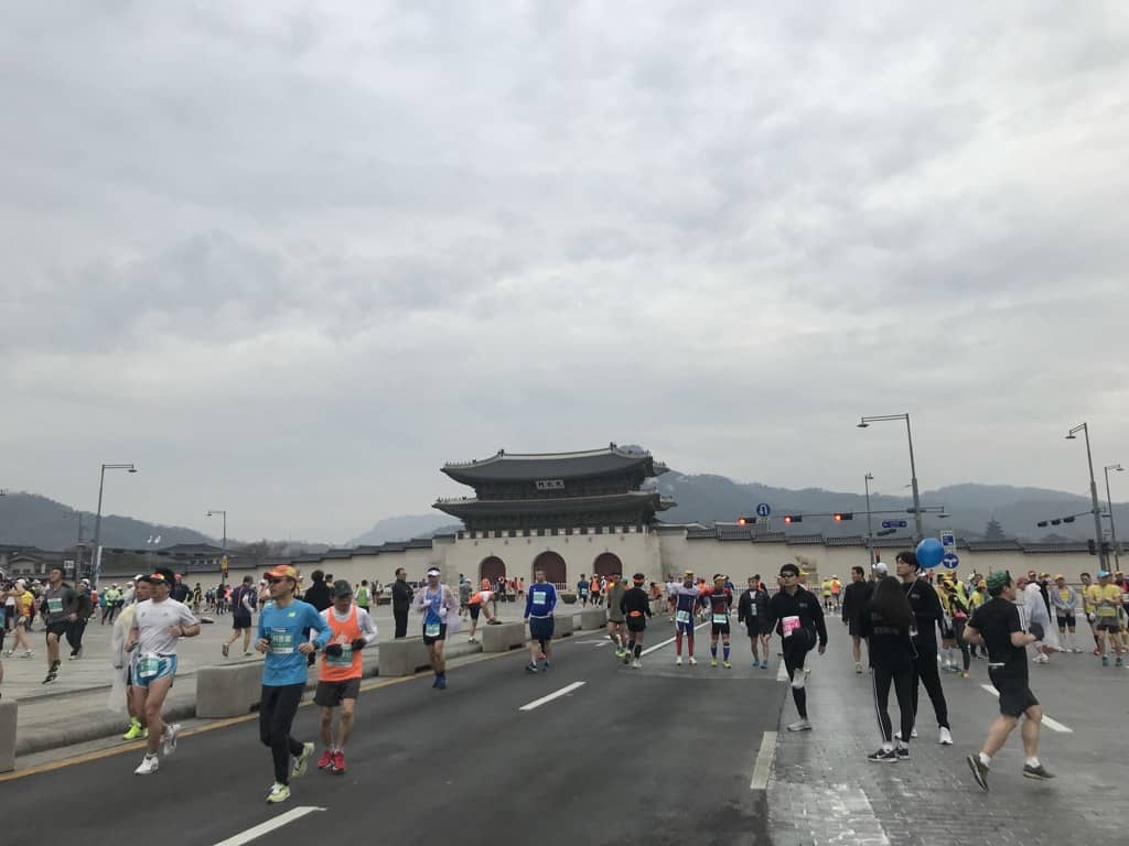 seoul marathon - warm up